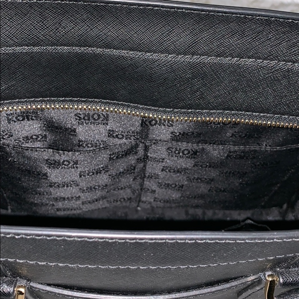 Purse - Picture 4 of 5